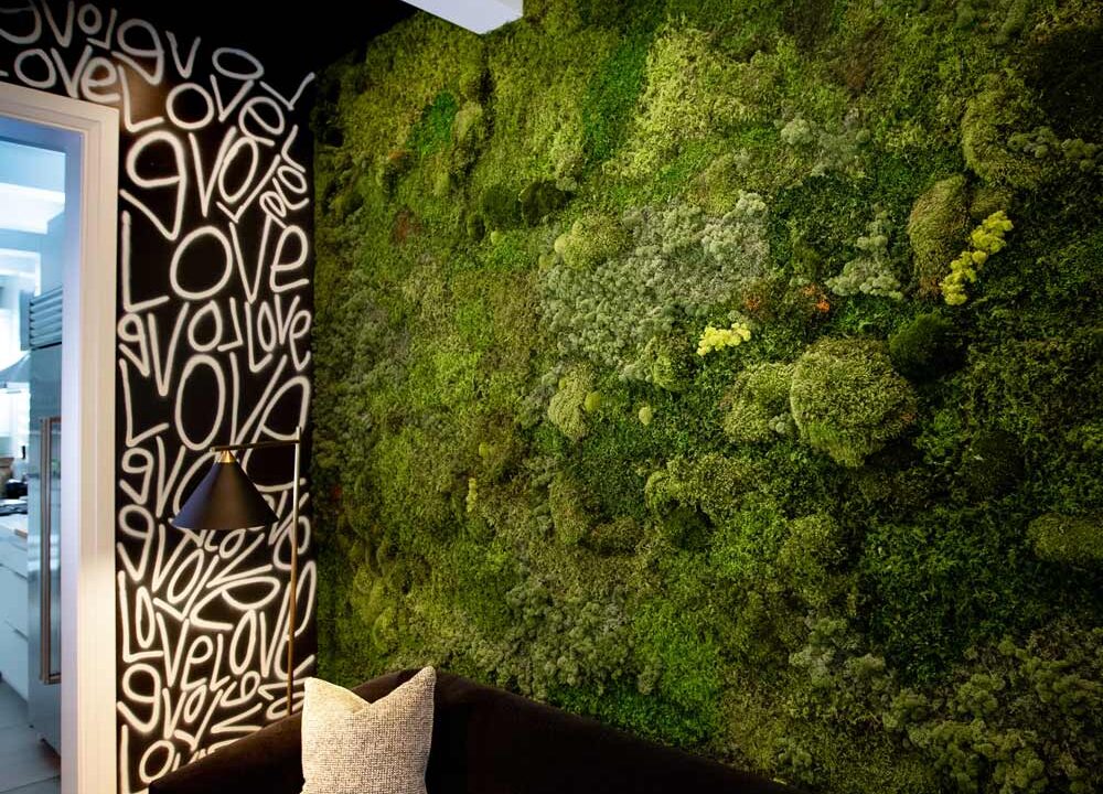 Mos Room Example A Mossy Sitting Room with Preserved Moss